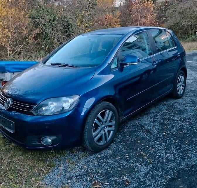 Blau Gebraucht 2010 VW Golf Plus Cross Van / Kleinbus | 2.750 € (Superpreis) - Bild 1/4