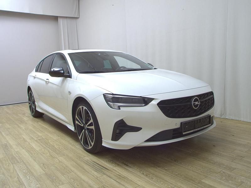 Gebraucht Opel Insignia Ultimate 174 PS (127 kW) 2021 Weiss Limousine