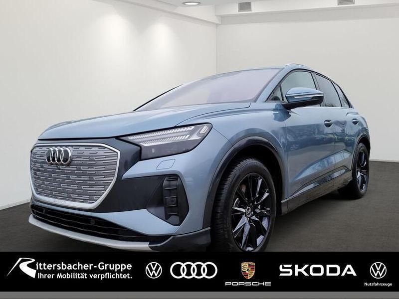 Gebraucht Audi Q4 e-tron Ambiente 194 kW (265 PS) 2023 Geysirblau metallic SUV