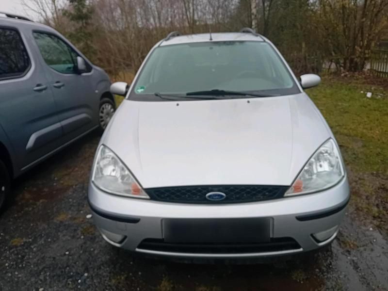 Gebraucht Ford Focus 101 PS (74 kW) 2003 Silber Kombi