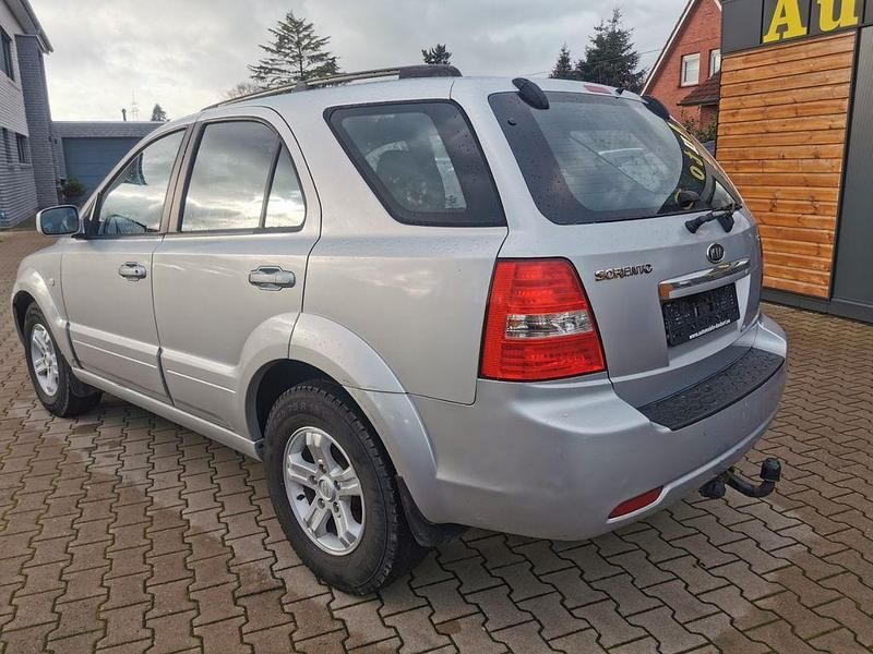 Gebraucht Kia Sorento 140 PS (102 kW) 2007 Silber SUV