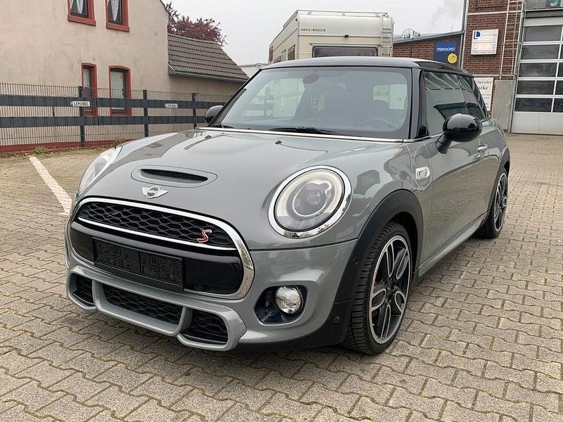 Second-hand Mini John Cooper Works 192 CP (141 kW) 2017 Gri Hatchback