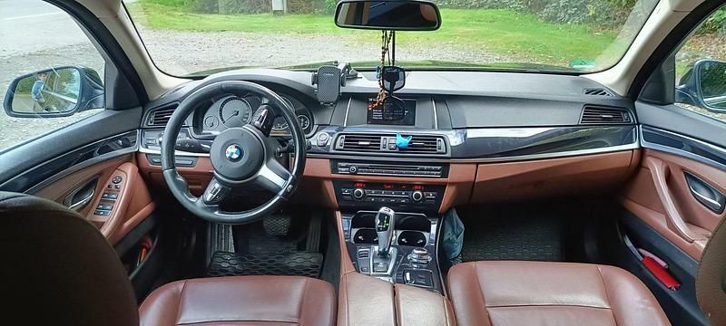 Schwarz Gebraucht 2014 BMW 520 Kombi | 9.600 € (Guter Preis) - Bild 1/4