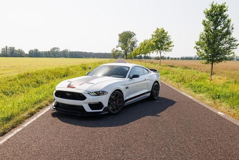 Weiß Gebraucht 2023 Ford Mustang Performance Edition | 44.900 € - Bild 1/4