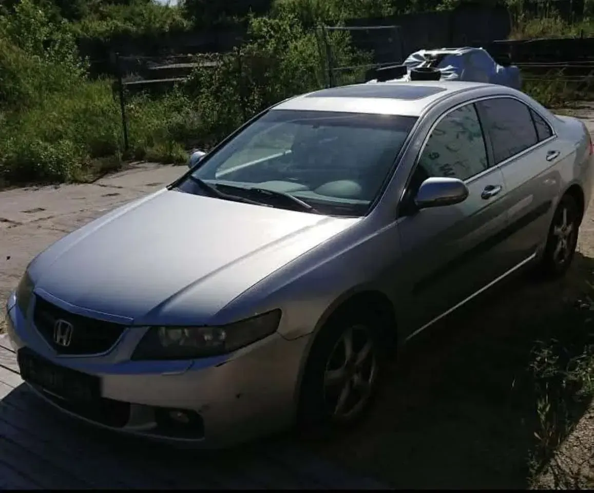 Gebraucht Honda Accord Executive 190 PS (139 kW) 2003 Silber Limousine