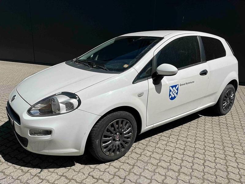 Weiß Gebraucht 2013 Fiat Punto Kleinwagen | 3.900 € (Superpreis) - Bild 1/4