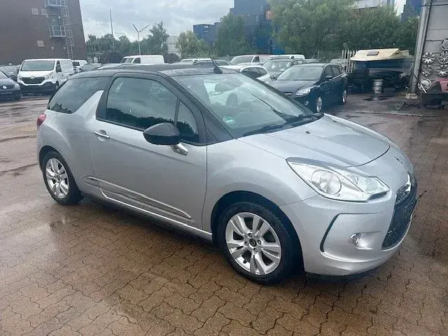 Gebraucht Citroën DS3 Cabriolet So Chic 82 PS (60 kW) 2013 Grau Cabrio