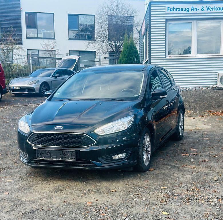 Gebraucht Ford Focus Business Edition 101 PS (74 kW) 2018 Schwarz Limousine