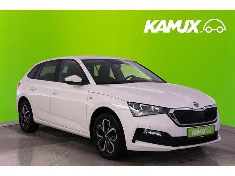 Bila candy/candyweiss Gebraucht 2020 Skoda Scala Drive Kleinwagen | 17.500 € (Fairer Preis) - Bild 1/3