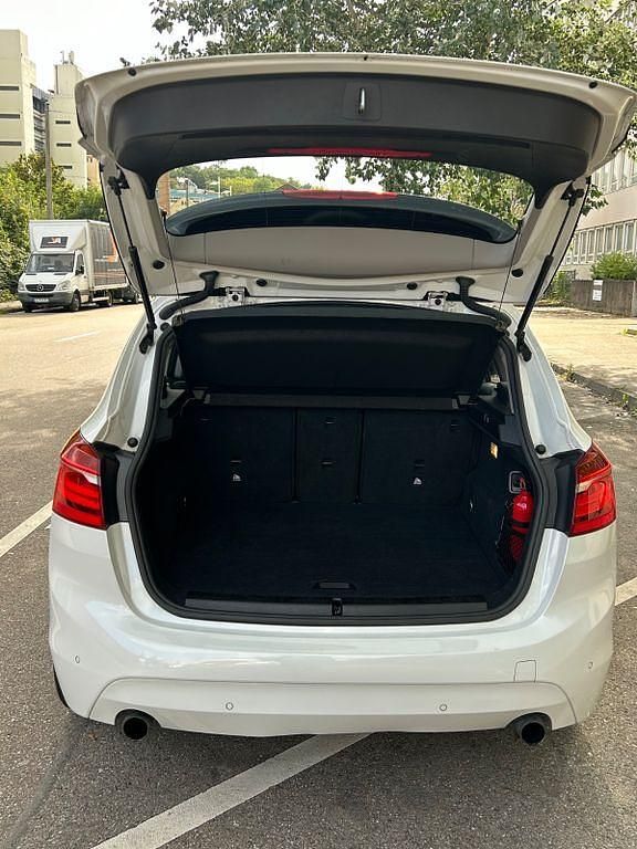 Gebraucht BMW 220 Active Tourer 192 PS (141 kW) 2016 Weiß Van / Kleinbus