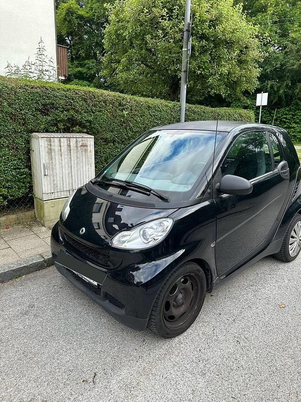 Schwarz Gebraucht 2010 Smart ForTwo Coupé Pure Coupé | 2.400 € (Superpreis) - Bild 1/4