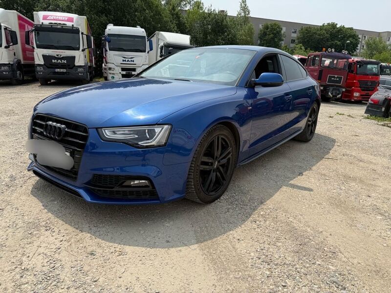 Blau Gebraucht 2016 Audi A5 Sportback S-Line Limousine | 18.500 € (Guter Preis) - Bild 1/4