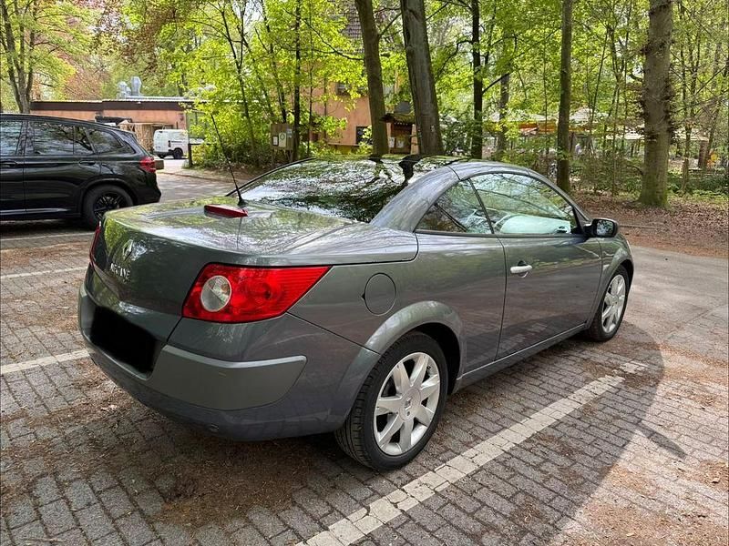 Gebraucht Renault Mégane Cabriolet Dynamique 135 PS (99 kW) 2007 Grau Cabrio