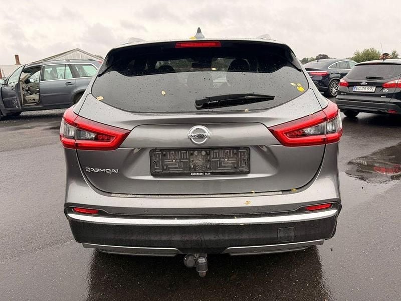 Gebraucht Nissan Qashqai Tekna+ 116 PS (85 kW) 2018 Weiß SUV