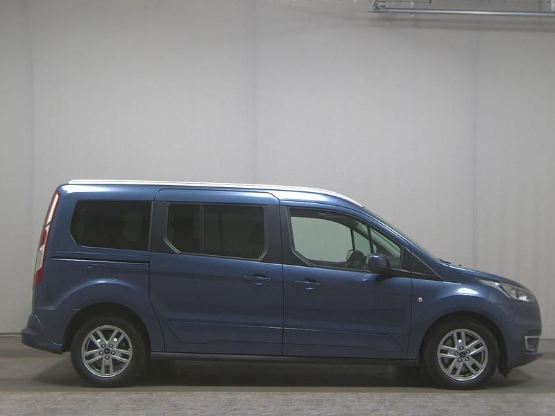 Blau Gebraucht 2020 Ford Tourneo Connect Titanium Van / Kleinbus | 15.980 € (Superpreis) - Bild 1/4