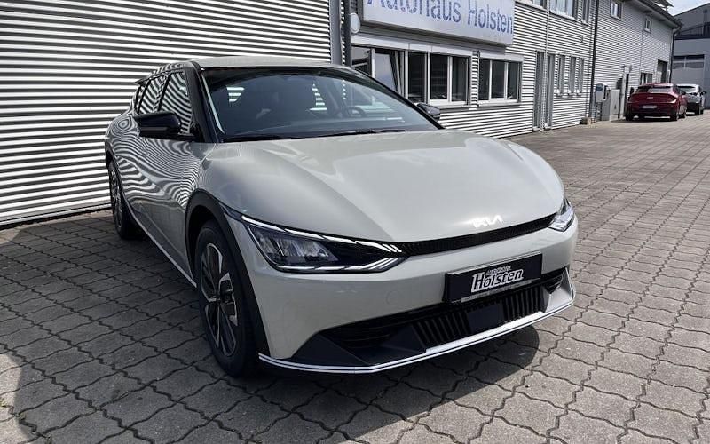 Gebraucht Kia EV6 Air 125 kW (170 PS) 2024 Glacier metallic SUV