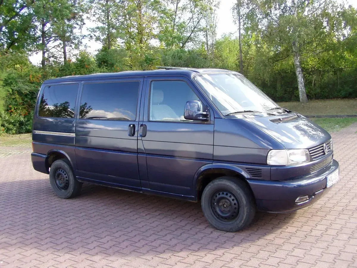 Gebraucht VW T4 102 PS (75 kW) 1997 Blau Van
