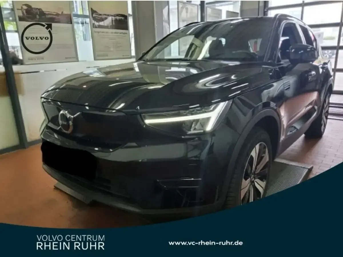 Second-hand Volvo XC40 Core 169 kW (231 CP) 2023 Gri SUV