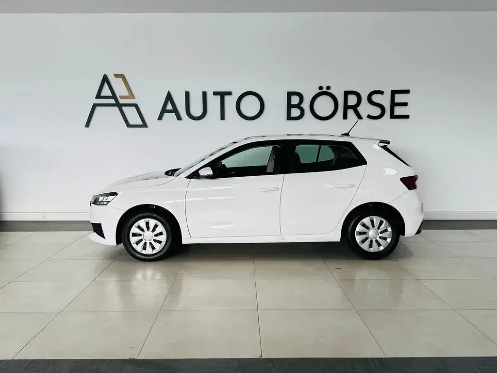 Gebraucht Skoda Fabia Active 65 PS (47 kW) 2022 Weiß Kleinwagen