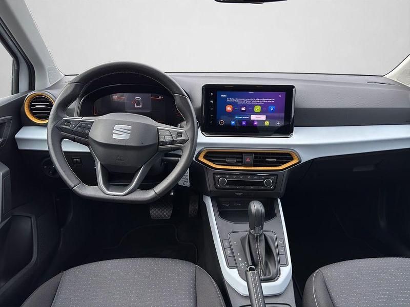 Gebraucht Seat Arona Style 116 PS (85 kW) 2024 Nevada weiß metallic (metallic) SUV