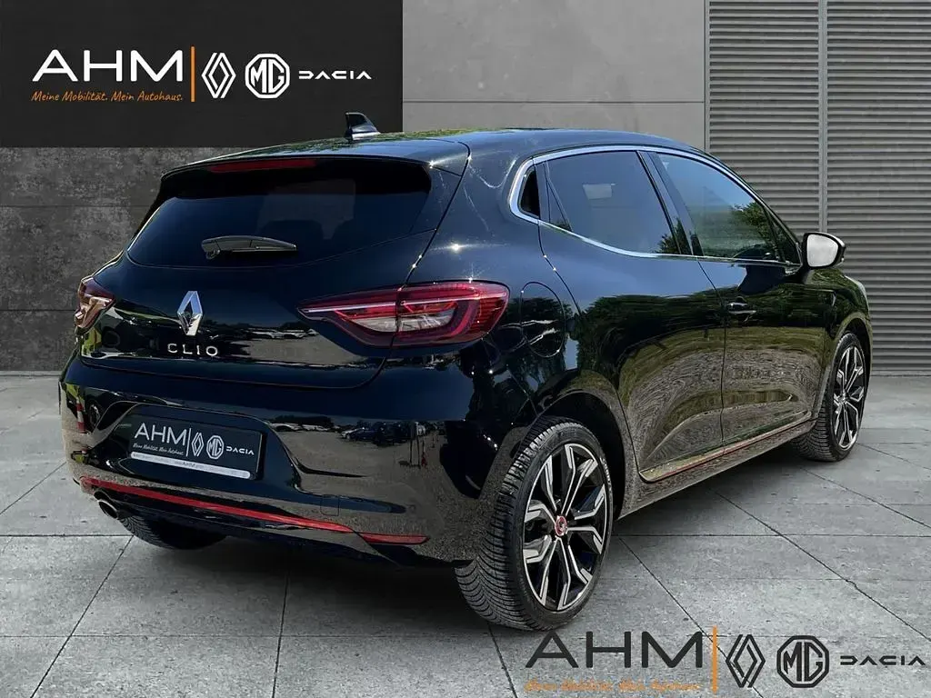 Gebraucht Renault Clio V Bose Edition 131 PS (96 kW) 2021 Schwarz Limousine