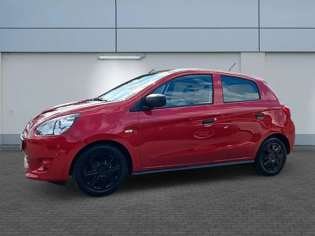 Gebraucht Mitsubishi Space Star Diamant Edition 71 PS (52 kW) 2016 Rot Kleinwagen