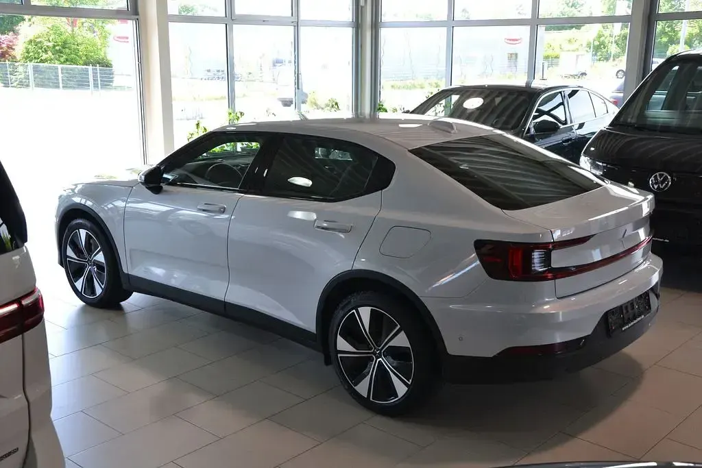 Gebraucht Polestar 2 169 kW (231 PS) 2023 Weiß Kleinwagen