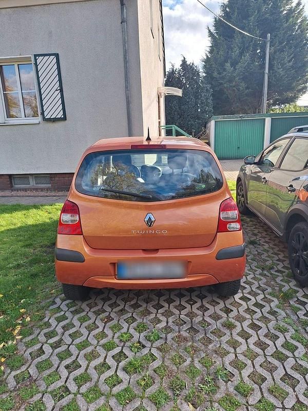 Gebraucht Renault Twingo Authentique 58 PS (42 kW) 2009 Orange Kleinwagen