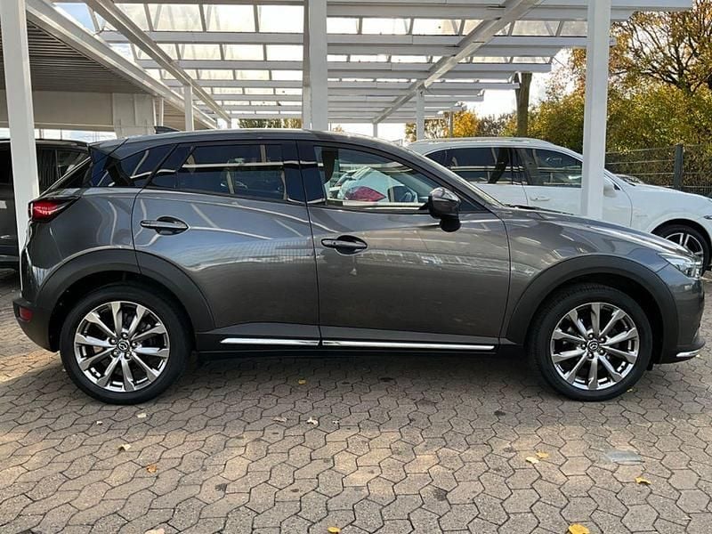 Grau Gebraucht 2019 Mazda CX-3 Sports-Line SUV | 16.950 € (Guter Preis) - Bild 1/4