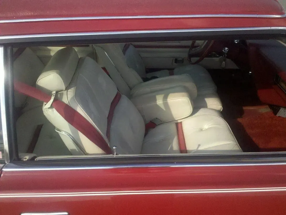 Gebraucht Lincoln Continental 204 PS (150 kW) 1976 Rot Coupé
