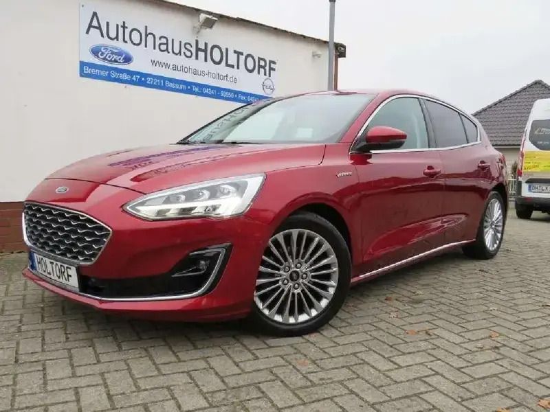 Rubyrot (metallic) Gebraucht 2019 Ford Focus Vignale Limousine | 19.480 € (Etwas zu teuer) - Bild 1/4