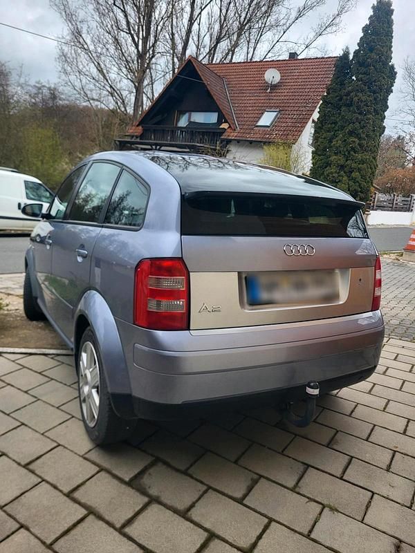 Gebraucht Audi A2 90 PS (66 kW) 2005 Silber Kleinwagen