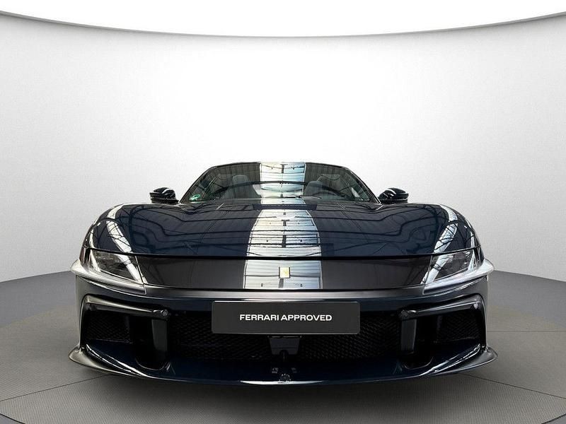 Gebraucht Ferrari 12 Cilindri 830 PS (610 kW) 2025 Blau Cabrio