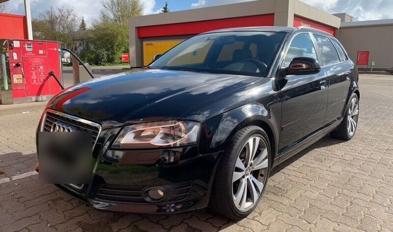 Schwarz Gebraucht 2009 Audi A3 Sport Limousine | 7.300 € (Teuer) - Bild 1/4