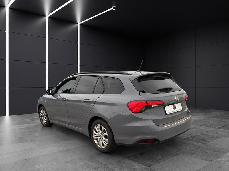 Gebraucht Fiat Tipo S 120 PS (88 kW) 2019 Grau Kombi