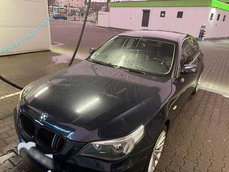Gebraucht BMW 520 150 PS (110 kW) 2007 Blau Limousine