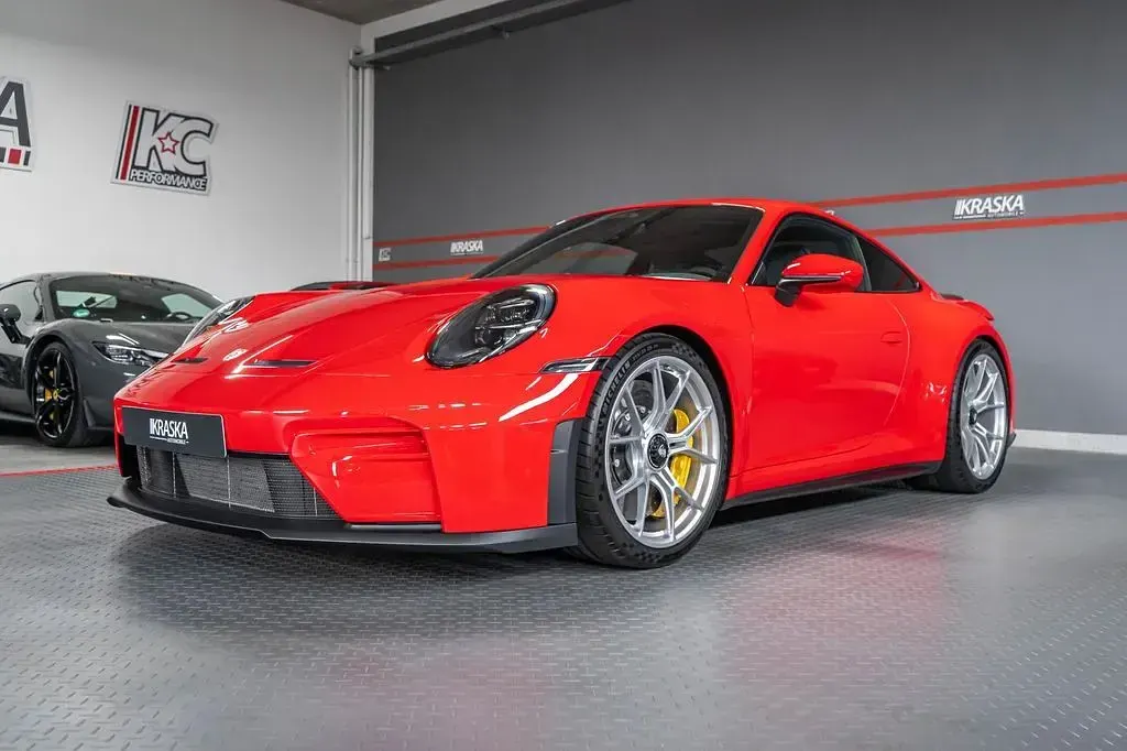 Neu Porsche 911 GT3 Touring 510 PS (375 kW) 2026 Rot Coupé