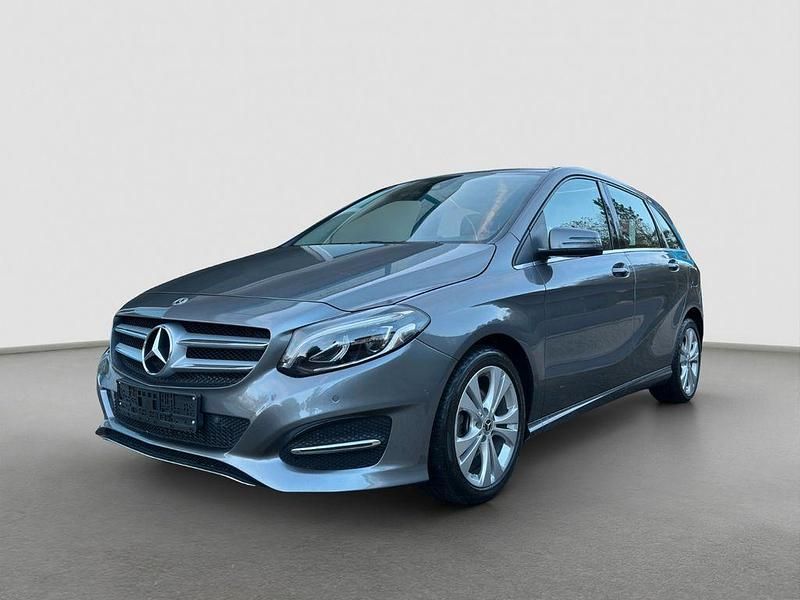 Gebraucht Mercedes B220 Style 184 PS (135 kW) 2018 Grau Van / Kleinbus