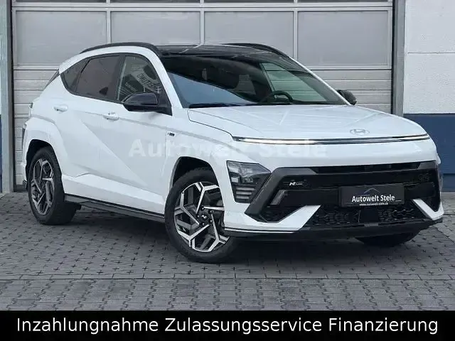 Gebraucht Hyundai Kona N Line 199 PS (146 kW) 2023 Weiß SUV