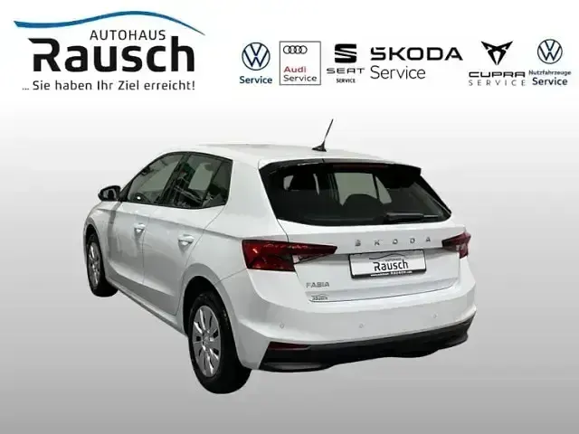 Gebraucht Skoda Fabia Active 65 PS (47 kW) 2022 Weiß Kleinwagen