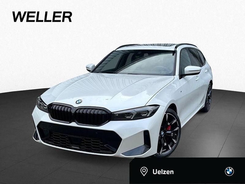 Metallic mineralweiß (weiß) Gebraucht 2024 BMW 330 Comfort Edition Kombi | 66.880 € - Bild 1/4