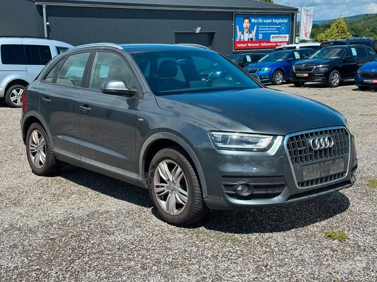 Gebraucht Audi Q3 S-Line 140 PS (102 kW) 2013 Grau SUV