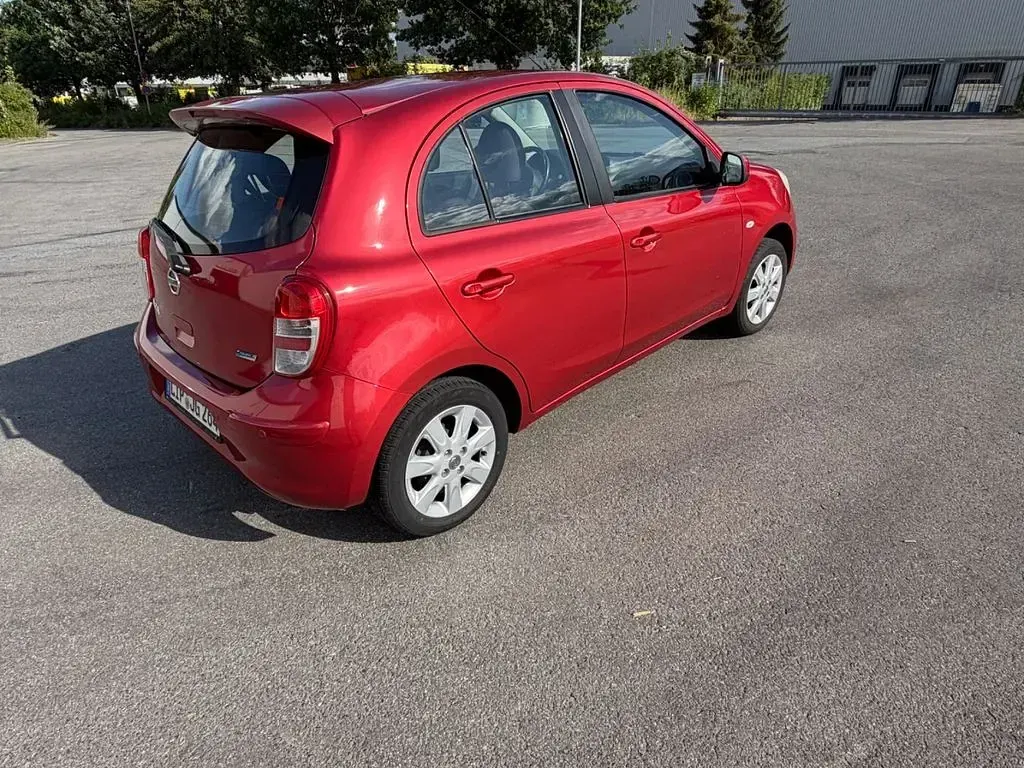 Gebraucht Nissan Micra 80 PS (58 kW) 2012 Rot Kleinwagen