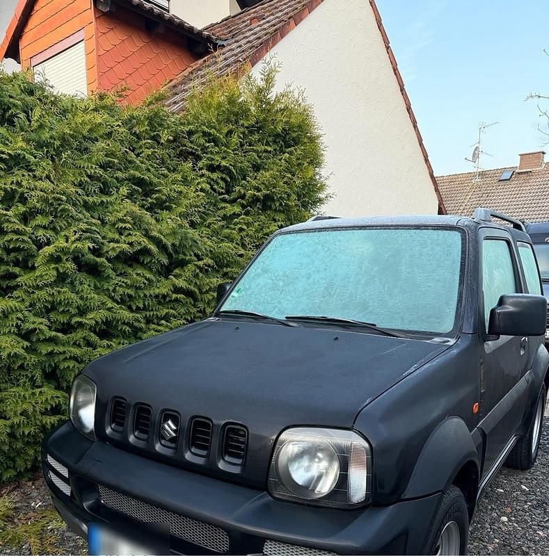Gebraucht Suzuki Jimny 84 PS (61 kW) 2012 Schwarz SUV