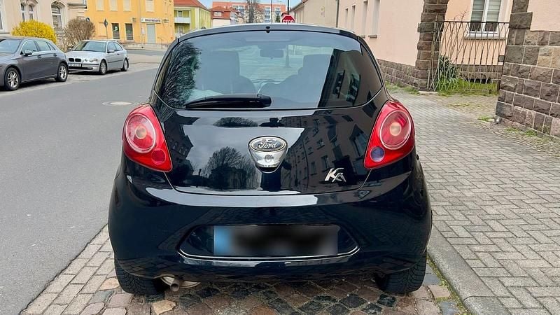 Usata Ford Ka 69 CV (50 kW) 2010 Nero Utilitaria