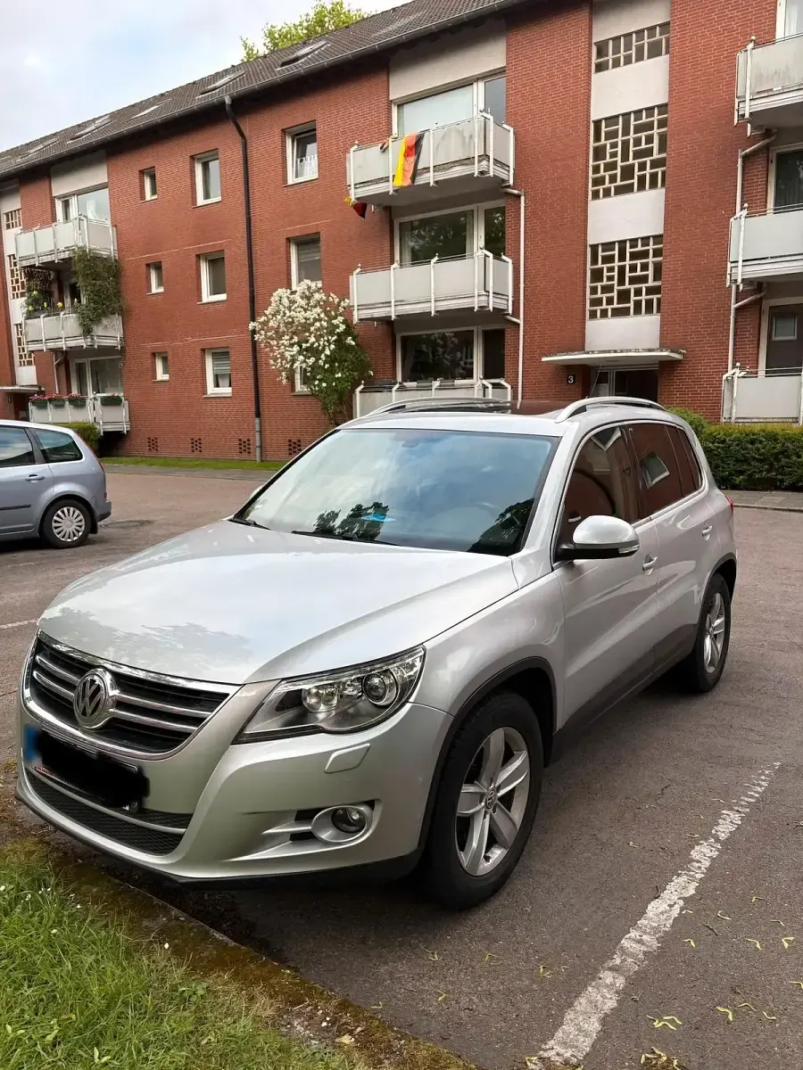 Gebraucht VW Tiguan 140 PS (102 kW) 2007 Silber SUV