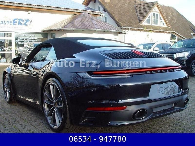 Gebraucht Porsche 911 Carrera S Cabriolet 450 PS (330 kW) 2020 Tiefschwarzmetallic (metallic) Cabrio