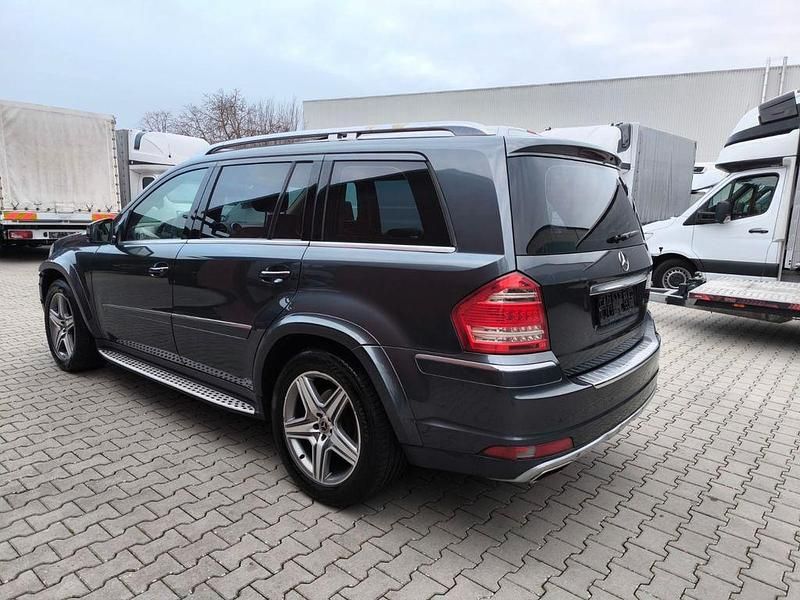 Gebraucht Mercedes GL450 306 PS (225 kW) 2011 Grau SUV