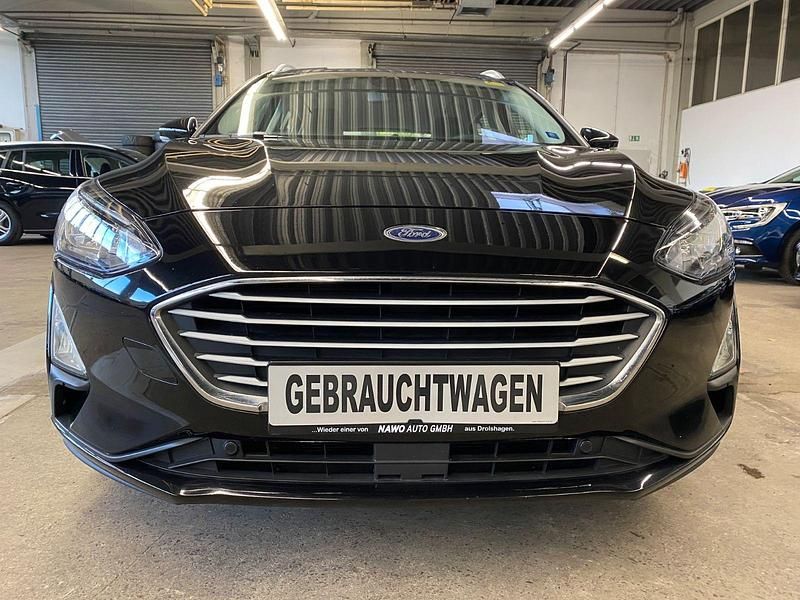 Second-hand Ford Focus 120 CP (88 kW) 2021 Negru Break