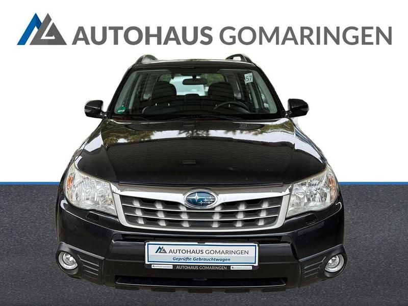 Gebraucht Subaru Forester Exclusive+ 150 PS (110 kW) 2013 Grau SUV